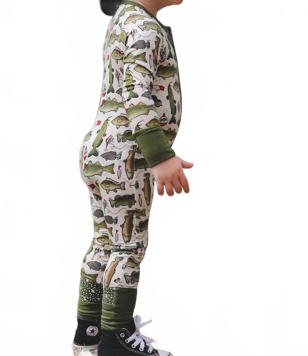 NEW FLETCH wishin i was fishin bamboo snoozer onesies in multi